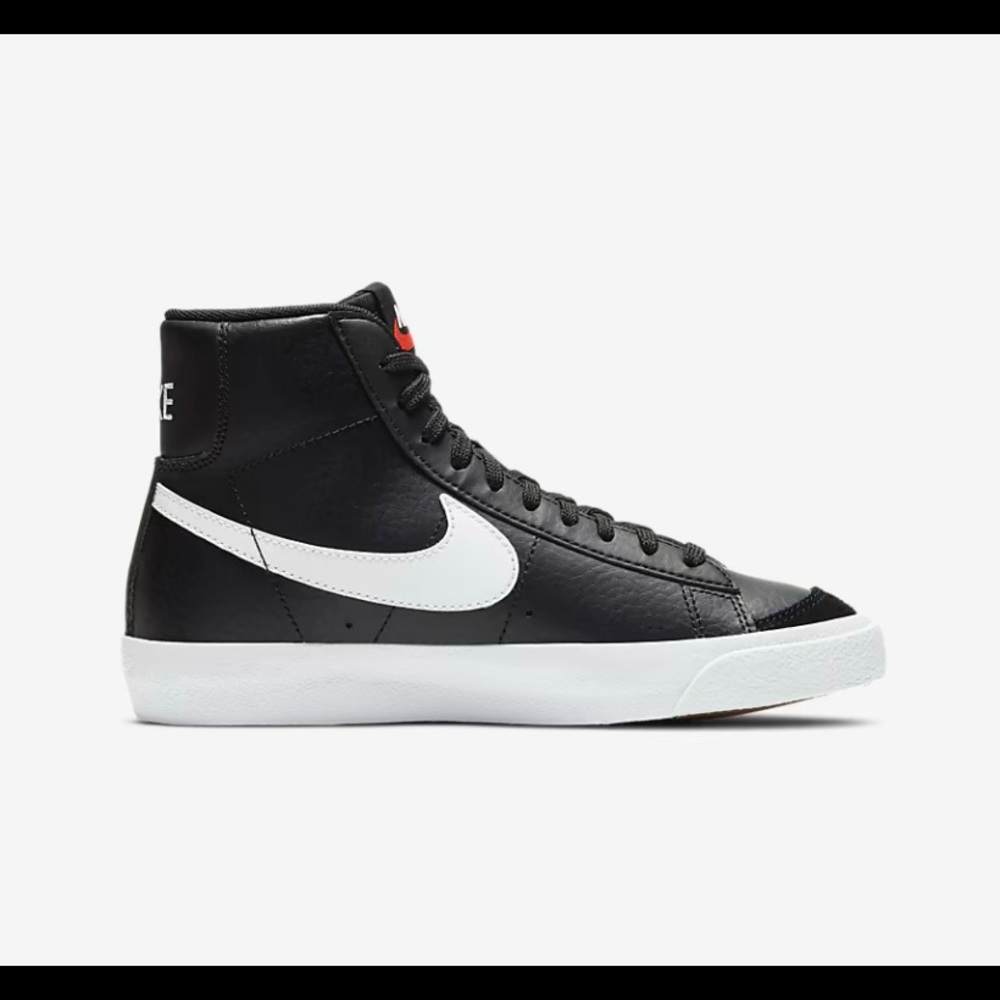 Nike Blazer